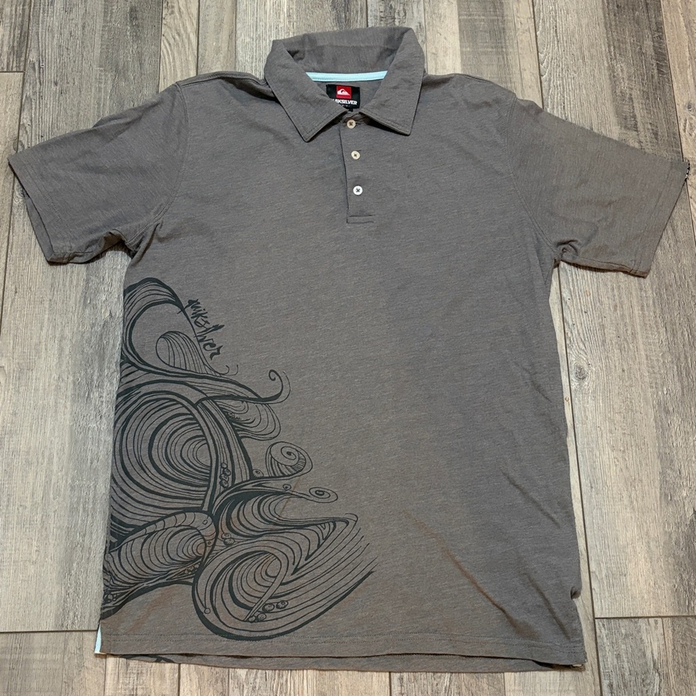 Quiksilver Gray Polo with Artistic Swirl Design